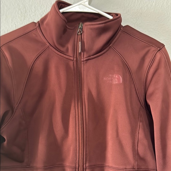 The North Face apex risor wind proof Burgundy Softshell Jacket M - Picture 7 of 16